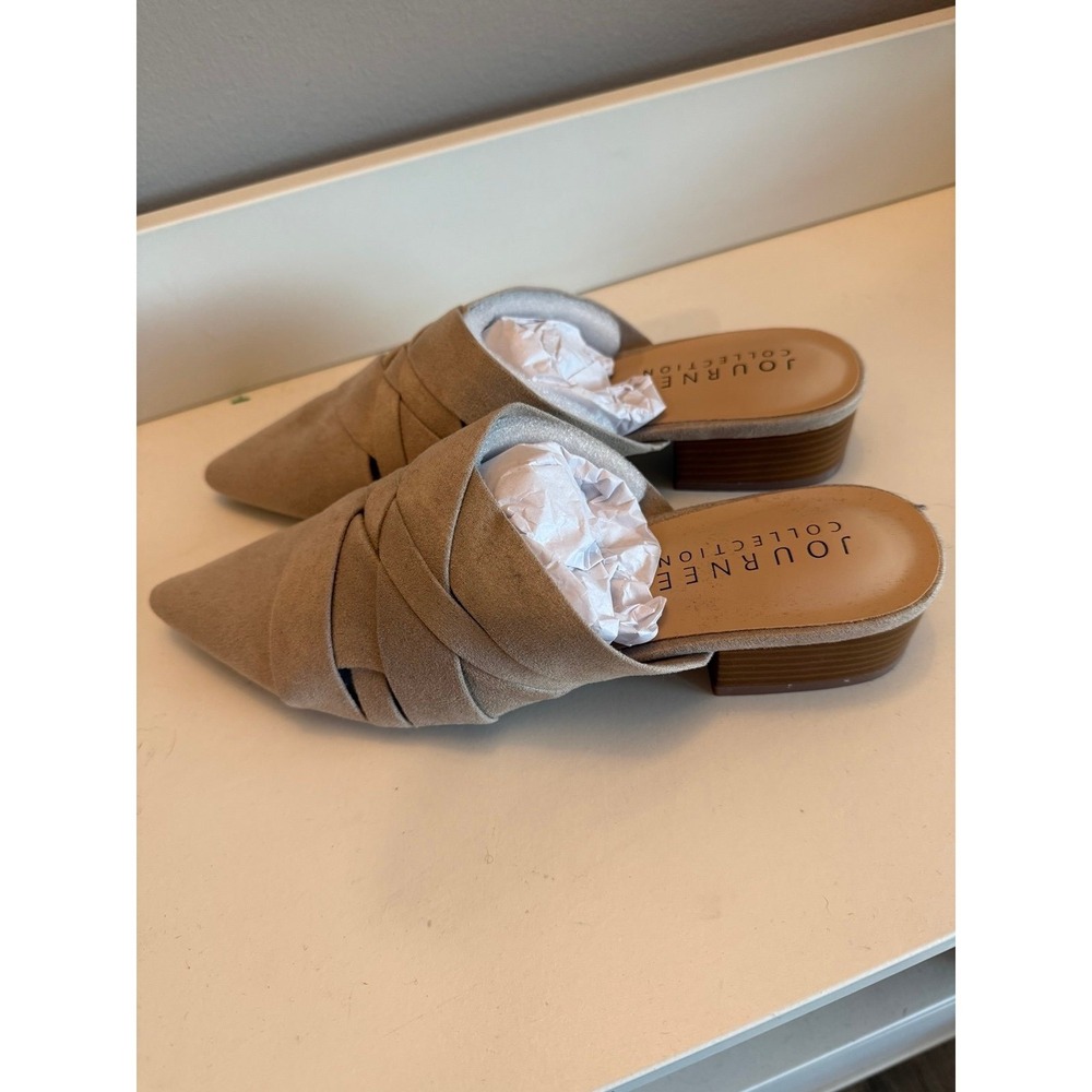 Journey Collection Women's Taupe Suede Pointed Mule Flats - Picture 2 of 4